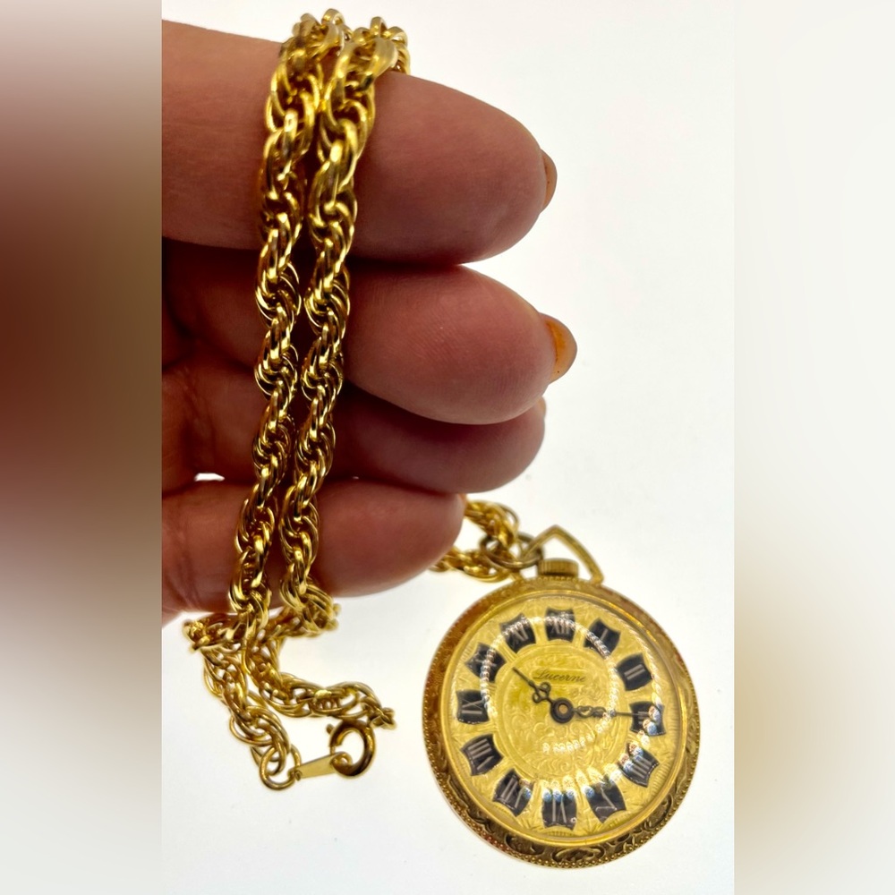 Vintage Lucerne Swiss Made Pendant Watch Necklace Roman Numeral GoldTone Working - Picture 6 of 8